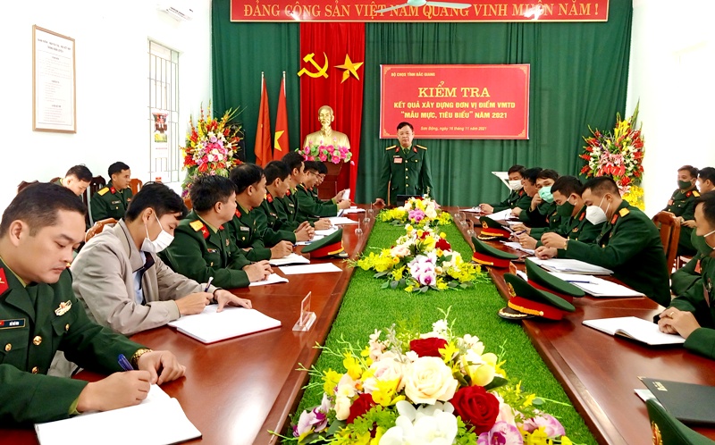 Bộ CHQS tỉnh kiểm tra xây dựng đơn vị vững mạnh toàn diện “mẫu mực, tiêu biểu” tại Ban CHQS huyện Sơn Động