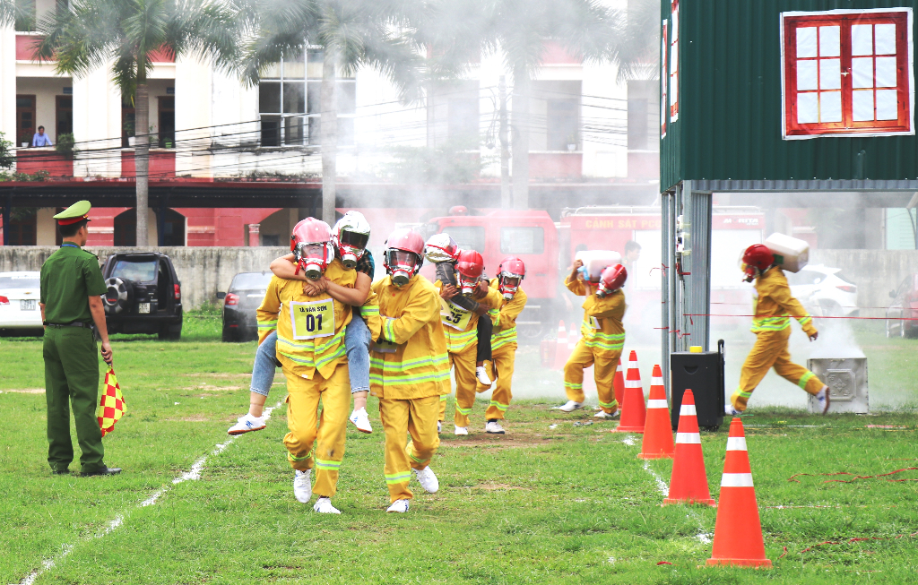 Sơn Động: Hội thi nghiệp vụ phòng cháy chữa cháy và cứu nạn, cứu hộ năm 2024