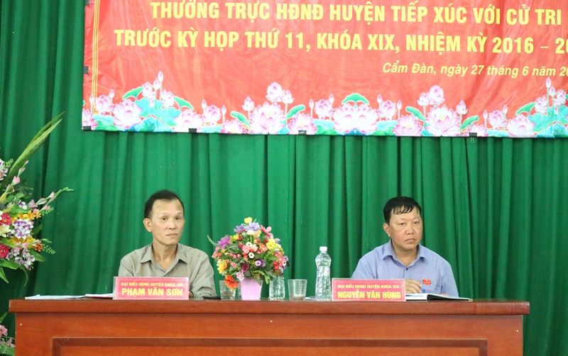 Đồng chí Nguyễn Văn Hùng tiếp xúc cử tri 3 xã Cẩm Đàn, Chiên Sơn, Giáo Liêm