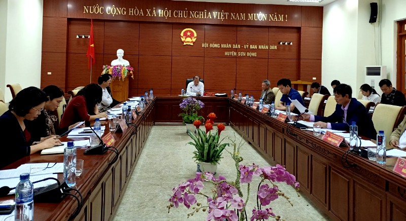 UBND huyện Sơn Động tổ chức phiên họp thường kỳ tháng 3
