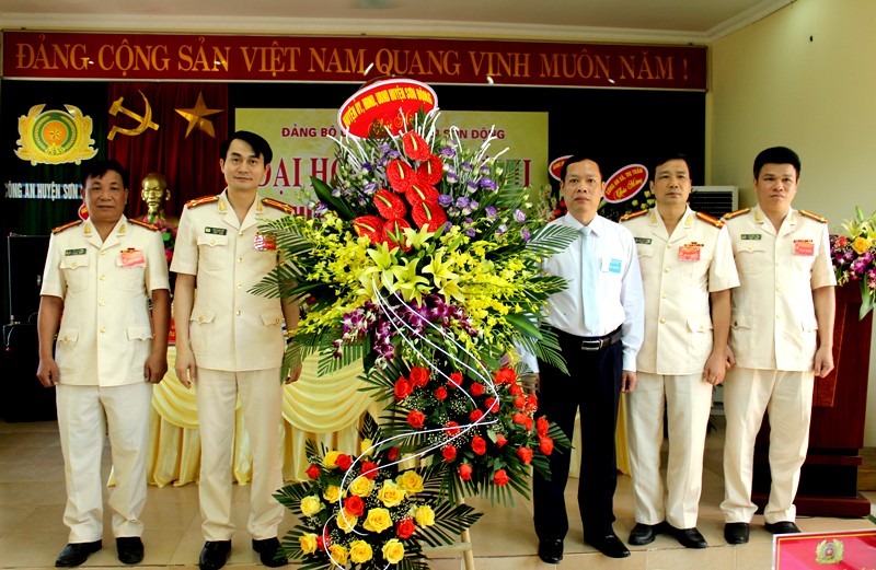 Đại hội Đảng bộ Công an huyện Sơn Động, bầu trực tiếp bí thư, Thượng tá Đinh Quang Hiệp tái cử