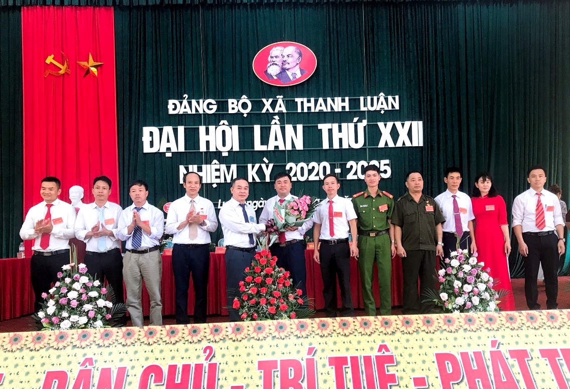 Ông Phạm Văn Quỳnh được bầu giữ chức Bí thư Đảng ủy xã Thanh Luận