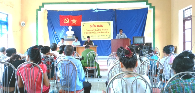 Diễn đàn "Công an lắng nghe ý kiến nhân dân" tại Thị trấn Thanh Sơn 