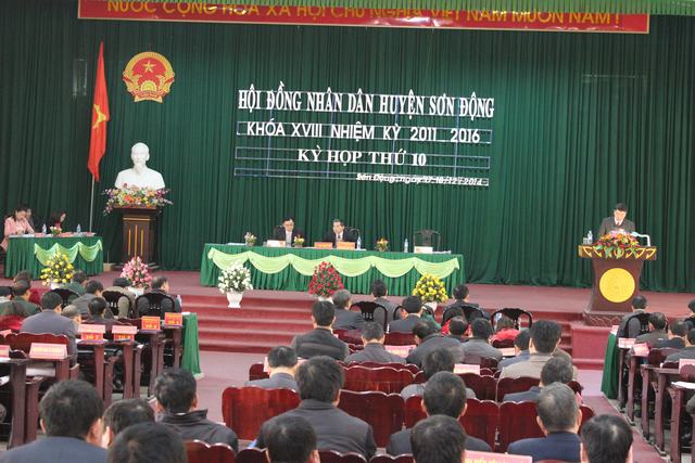 Khai mạc kỳ họp thứ 10 HĐND huyện khóa XVIII, nhiệm kỳ 2011-2016